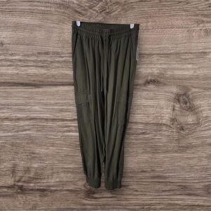 Rocks & Indigo Olive Green Jogger Pants BNWT